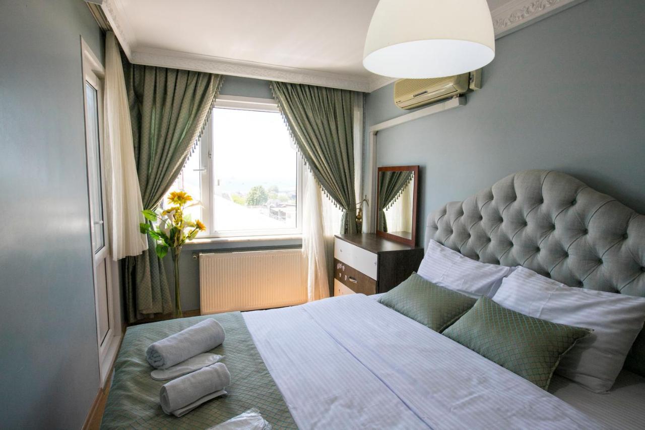 2br-1lr Seaview Family Place Next To Center Appartement Istanboel